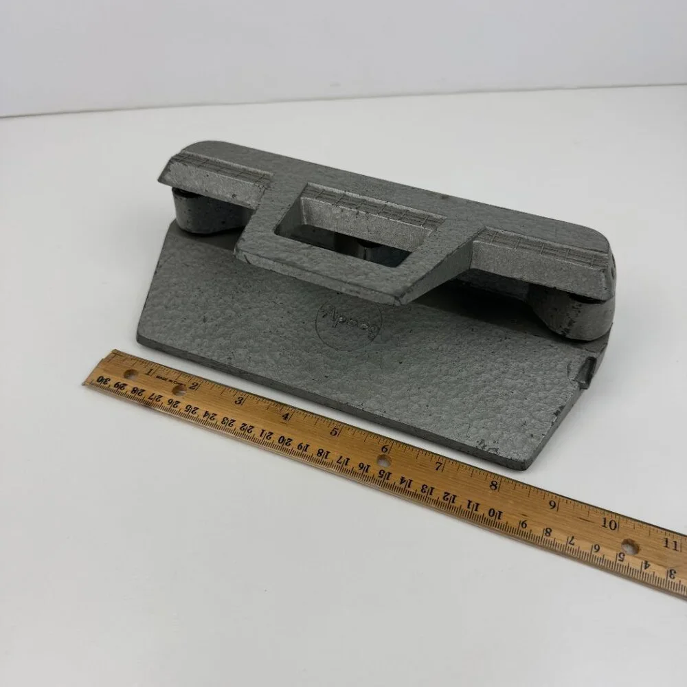Vintage Retro Apsco Heavy Duty Paper 3 Hole Punch Silver Gray Color Office Tool‎